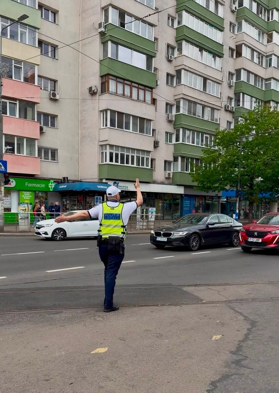 În prima zi de școală, agenții de circulație ai Poliției Locale vor fi prezenți în teren pentru sprijinirea traficului și fluidizarea circulației