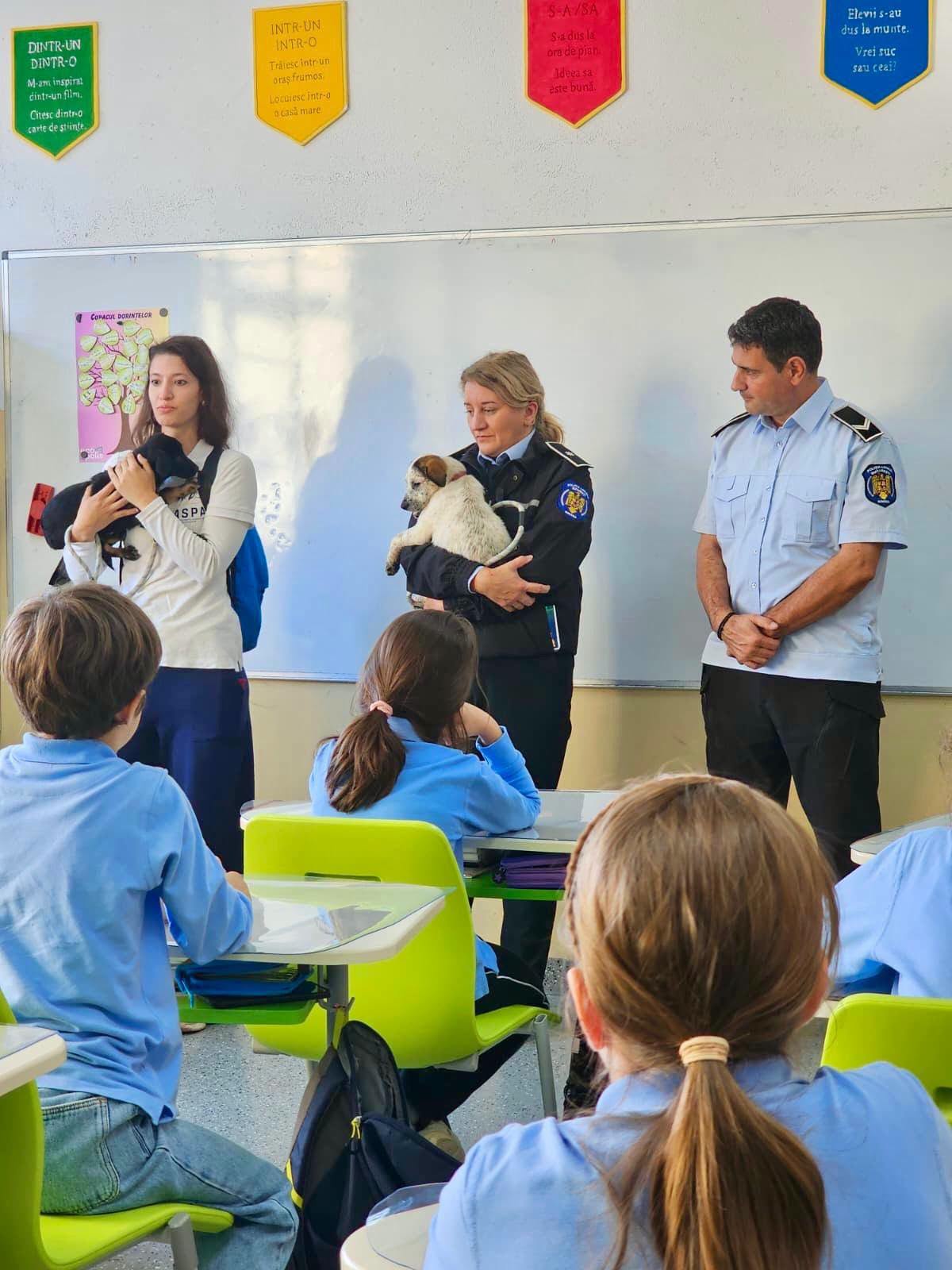 Copiii au fost atenți la informațiile oferite de colegii noștri și de reprezentantul ASPA
